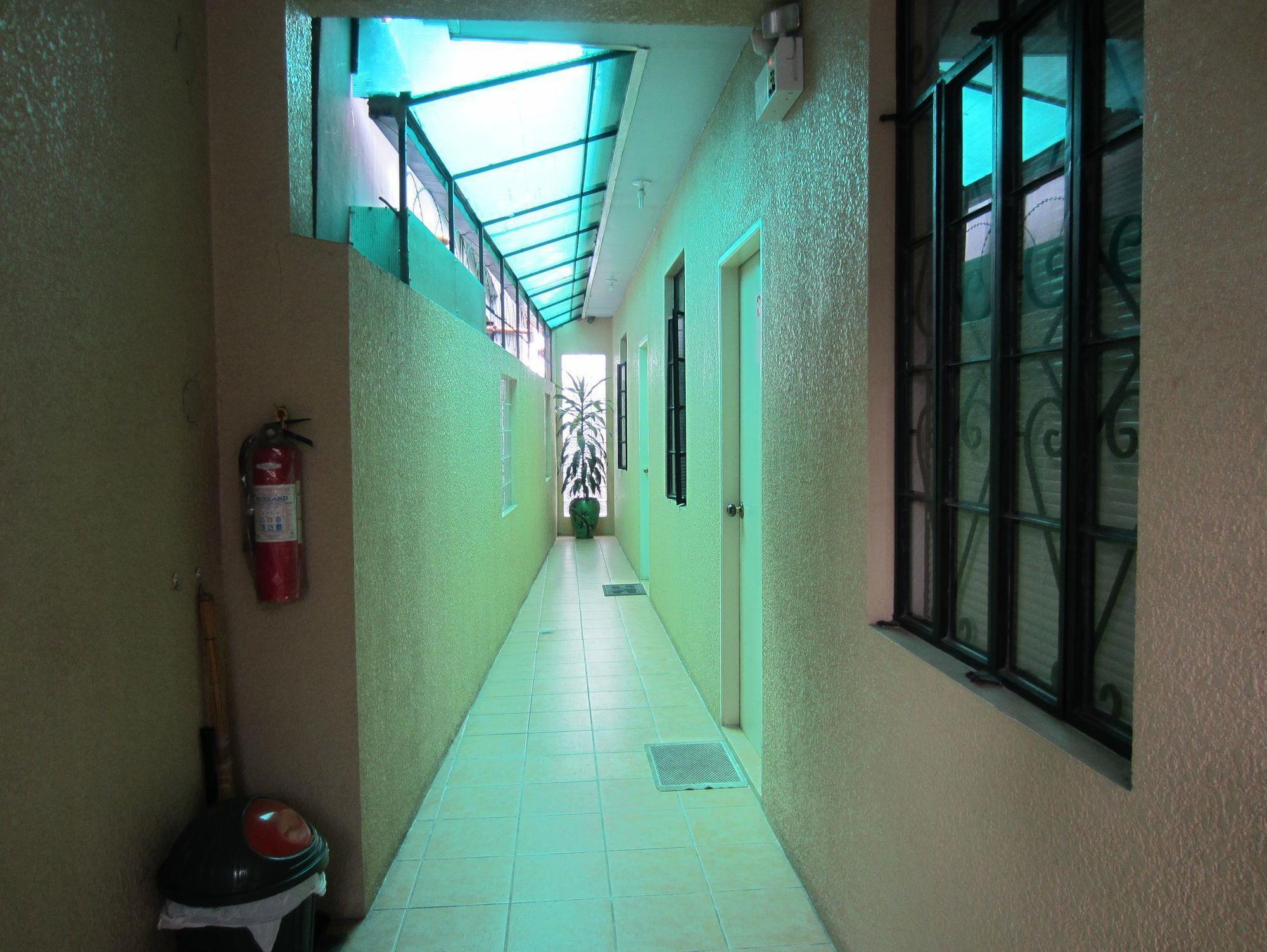 Lyn's Do Drop Inn Transient House Baguio City Buitenkant foto