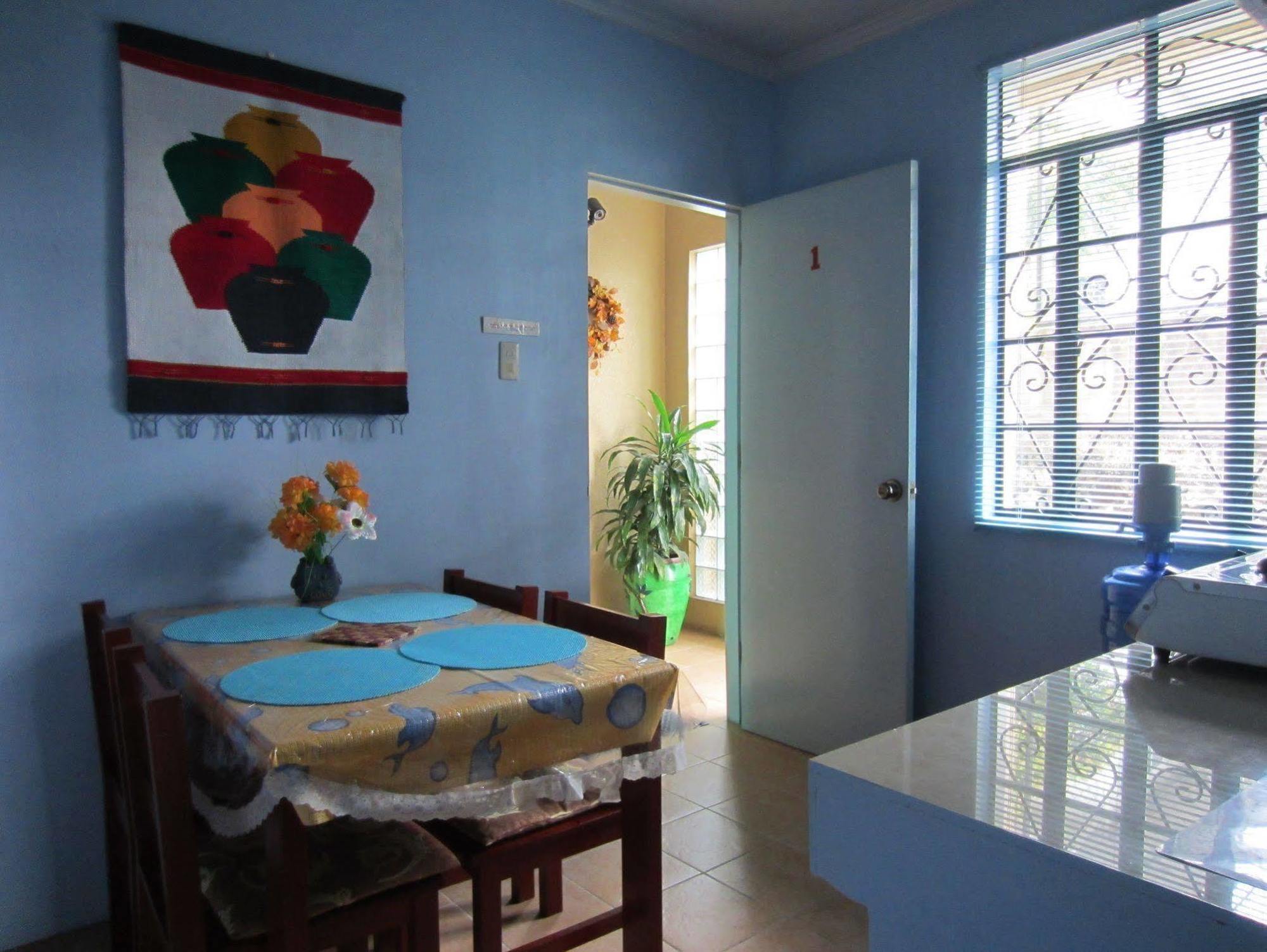 Lyn's Do Drop Inn Transient House Baguio City Buitenkant foto